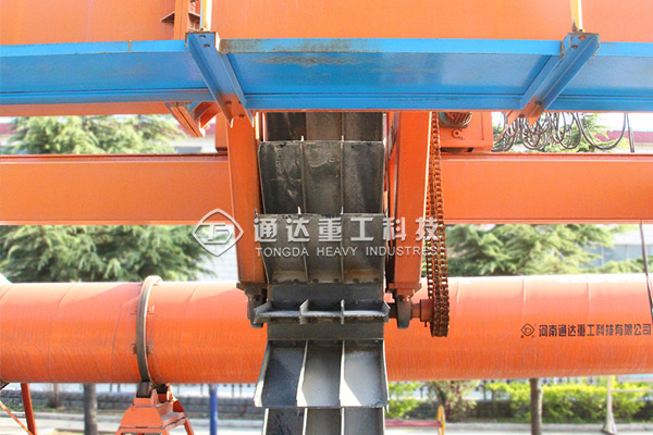 輪盤式翻拋機技術文件 輪盤式翻拋機技術文件